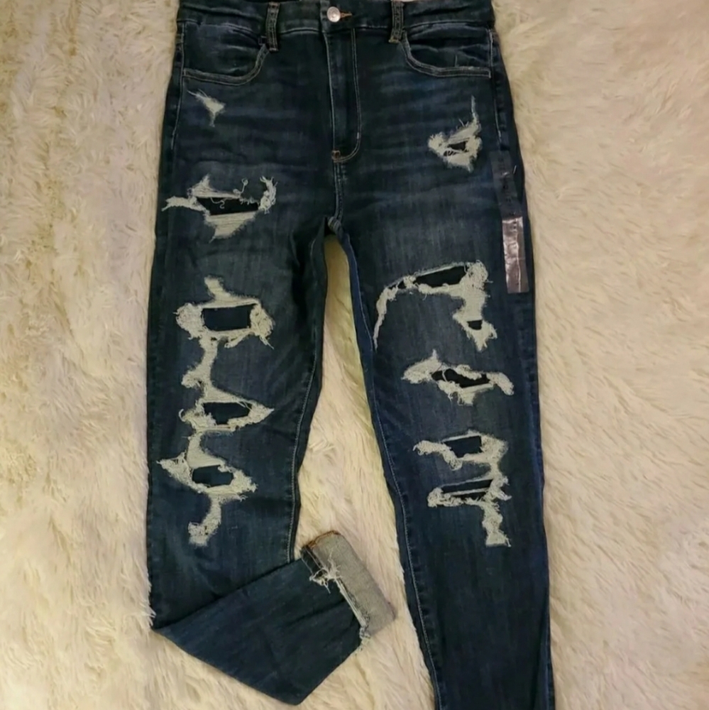 SOLD - Picture 1 of 12